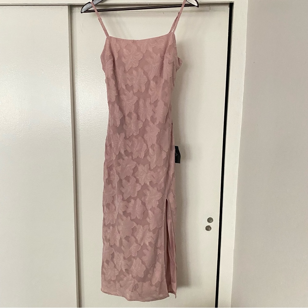 Lulus Pink Jacquard Midi Dress